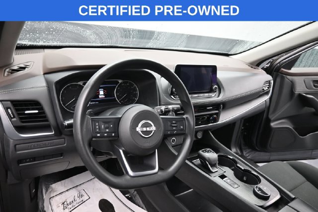 Used 2023 Nissan Rogue S AWD/4WD image 13