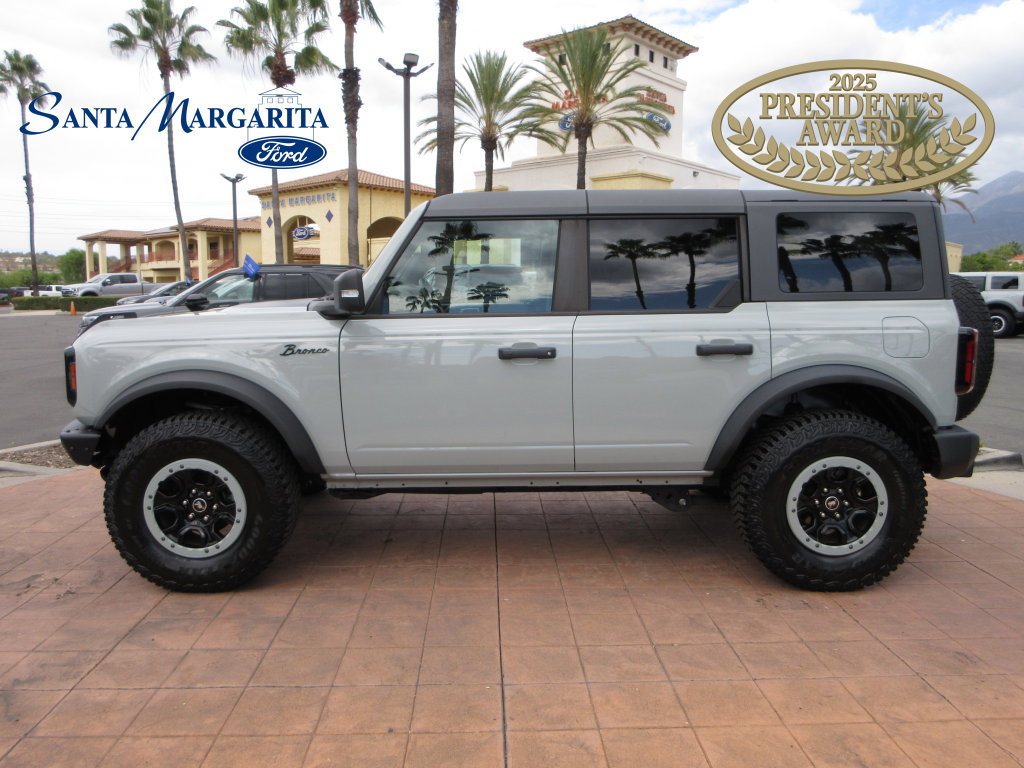 Certified 2024 Ford Bronco Wildtrak AWD/4WD image 1