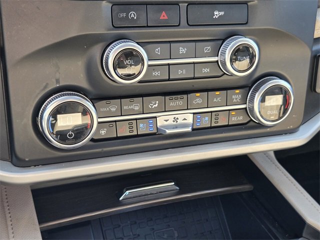 Certified 2023 Ford Expedition Limited image 24