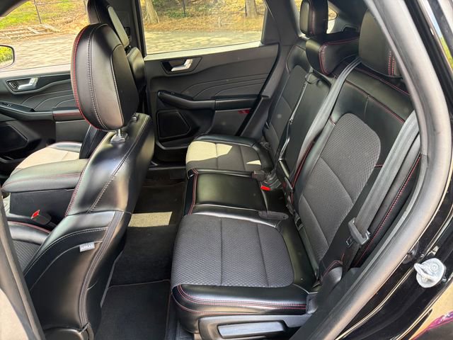 Certified 2023 Ford Escape ST-Line FWD image 24
