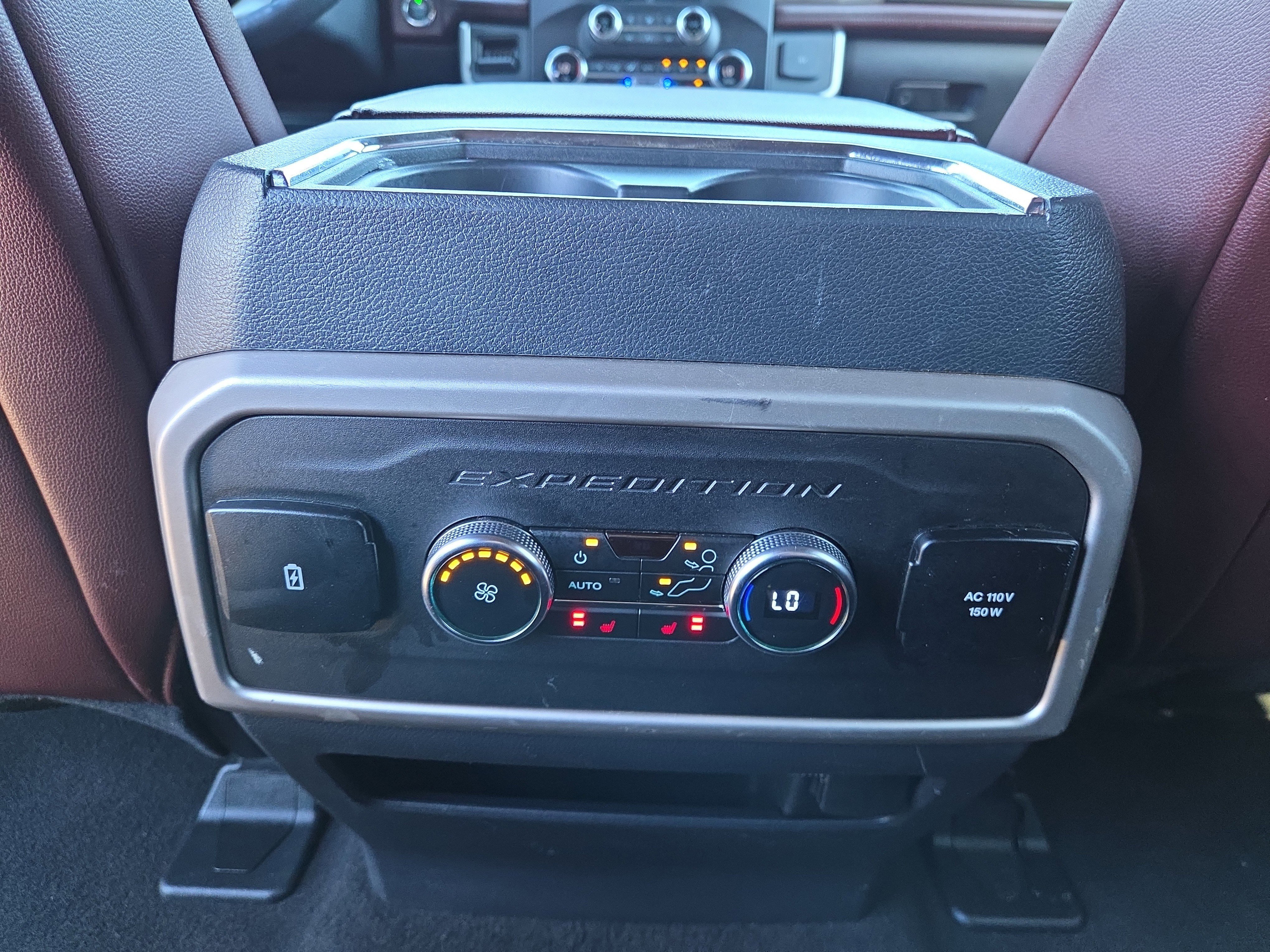 Certified 2023 Ford Expedition Limited image 12