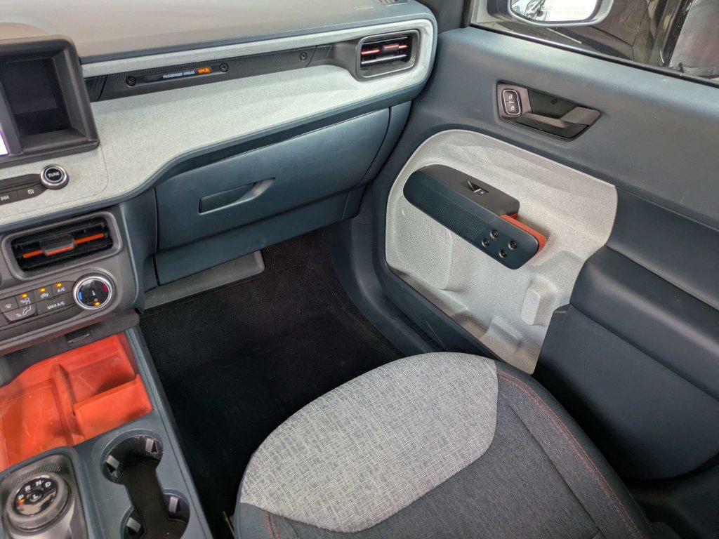 Certified 2024 Ford Maverick XLT FWD image 17