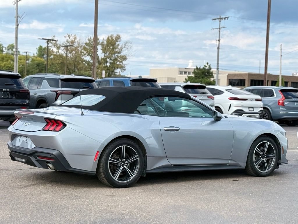 Certified 2025 Ford Mustang Convertible RWD image 32