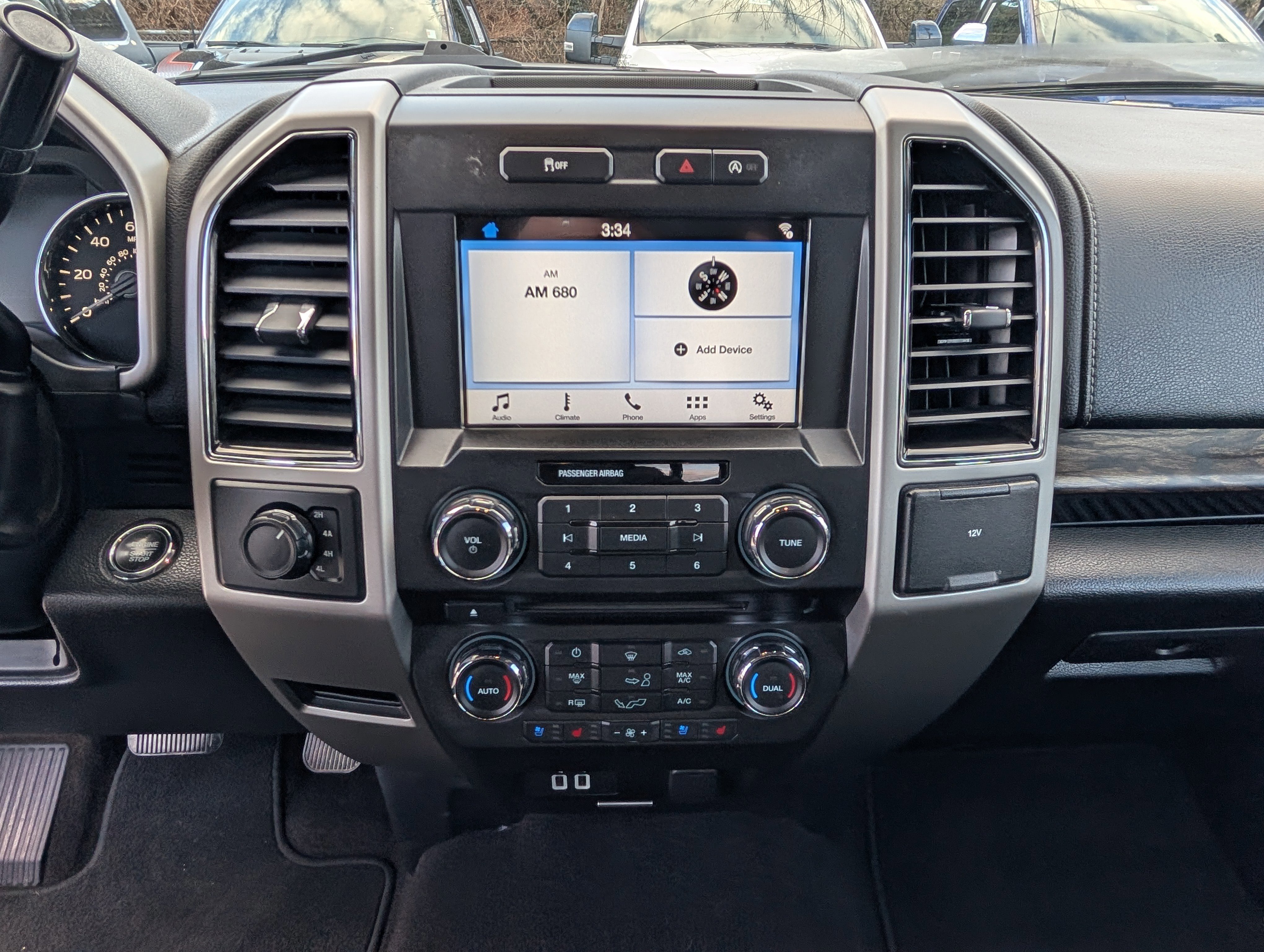Certified 2018 Ford F150 Lariat image 15