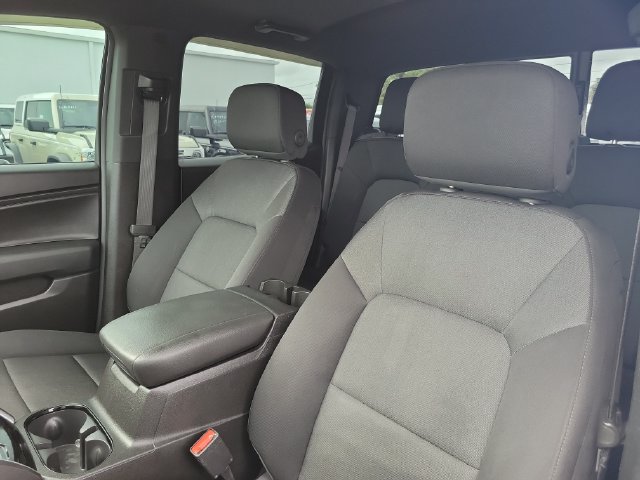 Used 2024 Chevrolet Colorado Trail Boss w/ Advanced Trailering Package AWD/4WD image 19