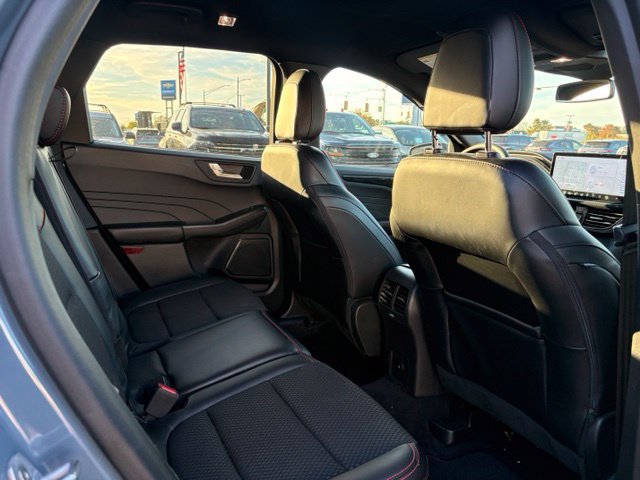 Certified 2023 Ford Escape ST-Line Elite AWD/4WD image 14