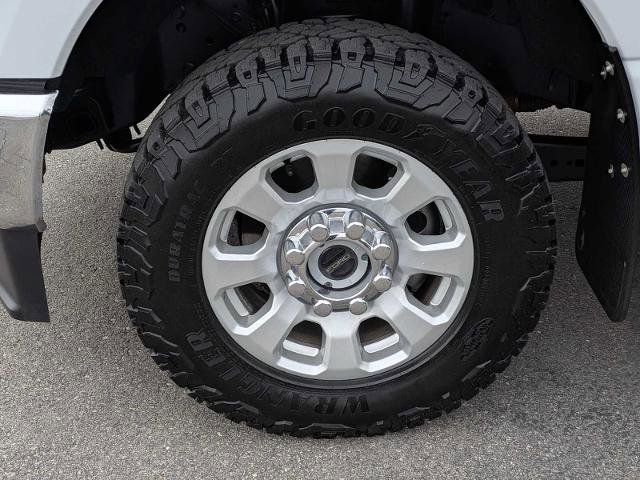 Certified 2024 Ford F350 XLT AWD/4WD image 15
