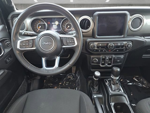 Used 2023 Jeep Gladiator Overland AWD/4WD image 21