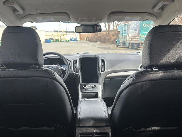 Certified 2024 Ford Edge SEL image 11