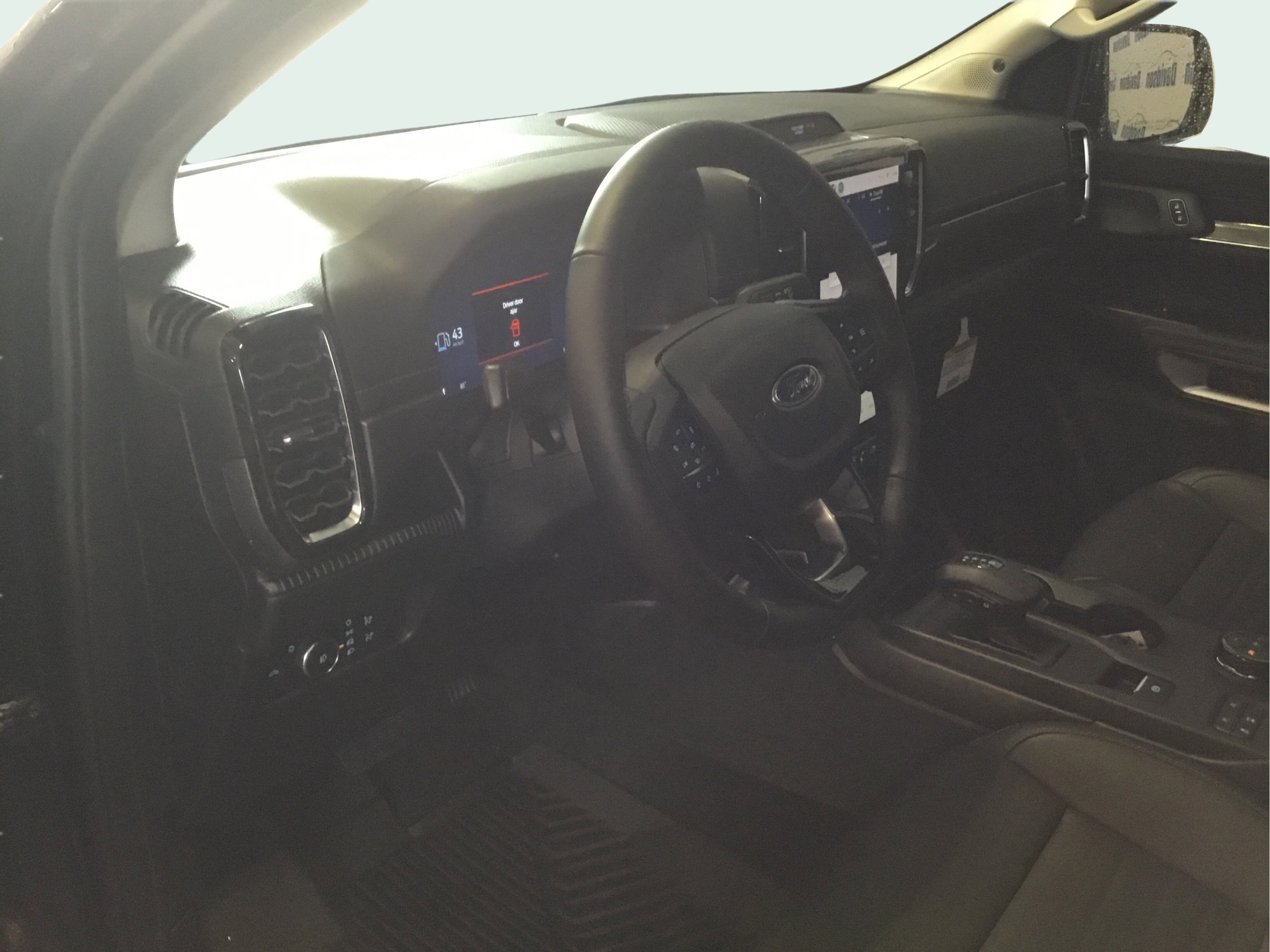 Certified 2024 Ford Ranger Lariat w/ Advanced Towing Package AWD/4WD image 18