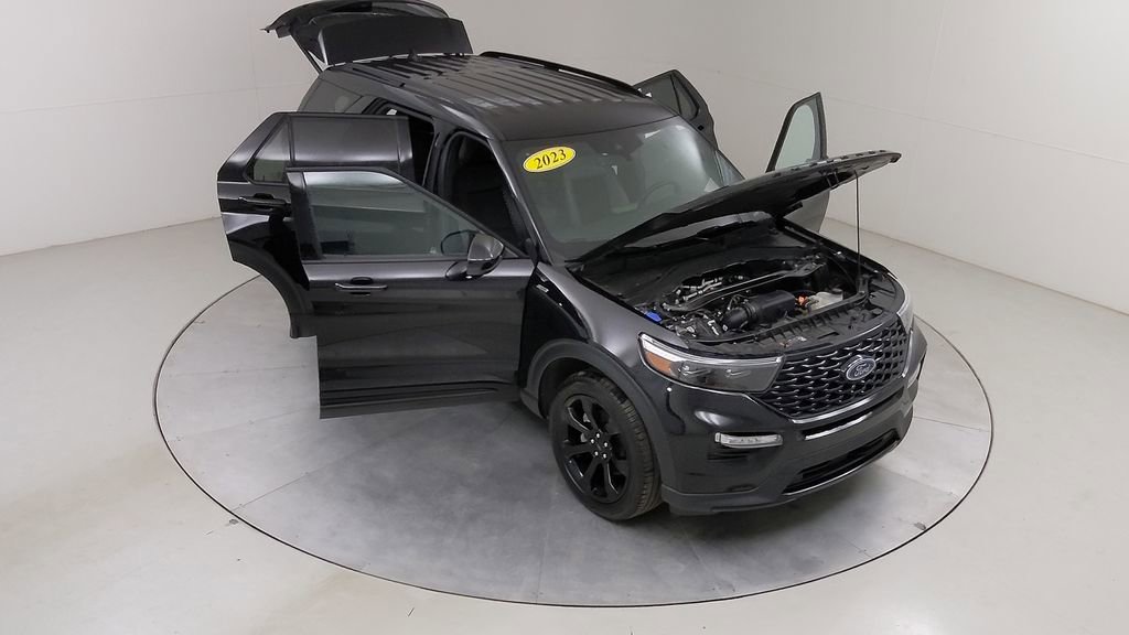 Certified 2023 Ford Explorer ST-Line AWD/4WD image 50