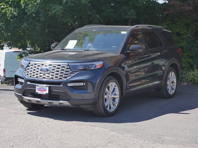 Certified 2024 Ford Explorer Platinum AWD/4WD image 2