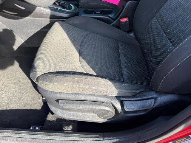 Used 2019 Kia Forte LXS image 19