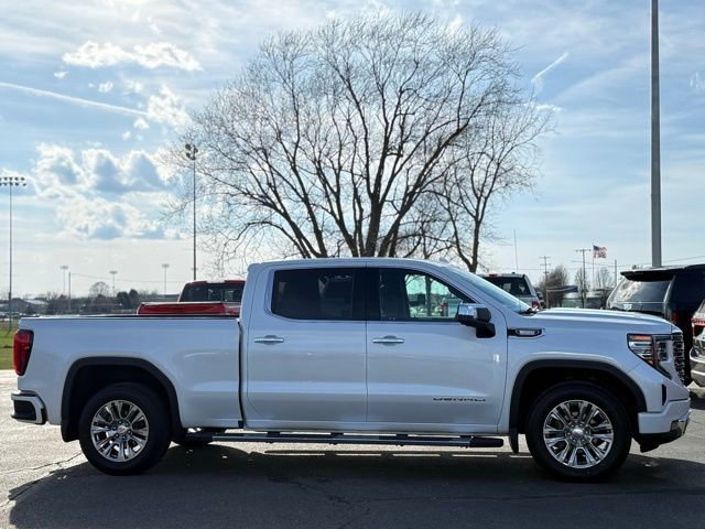 Used 2023 GMC Sierra 1500 Denali w/ Technology Package AWD/4WD image 44