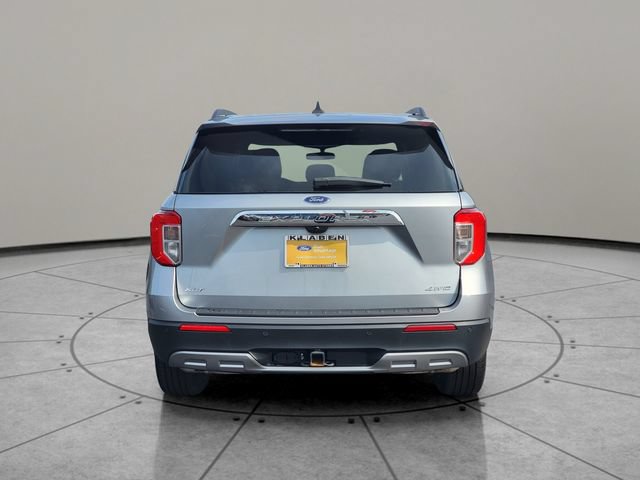 Certified 2023 Ford Explorer XLT w/ Equipment Group 202A AWD/4WD image 11