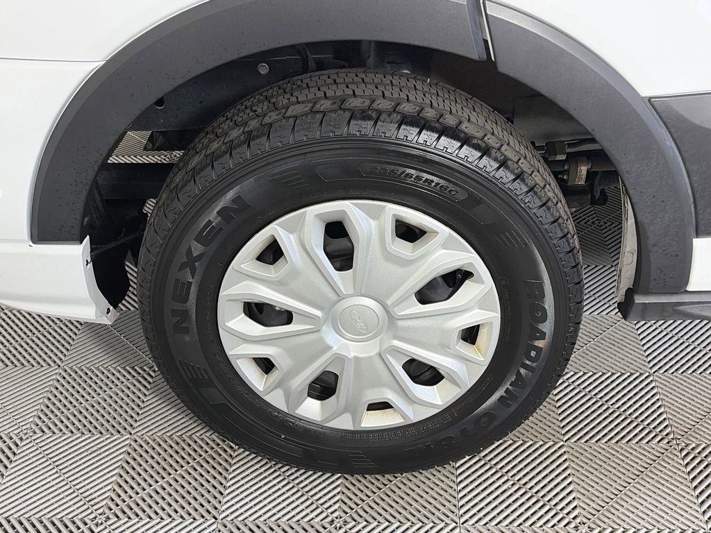 Certified 2024 Ford Transit 350 XLT RWD image 8