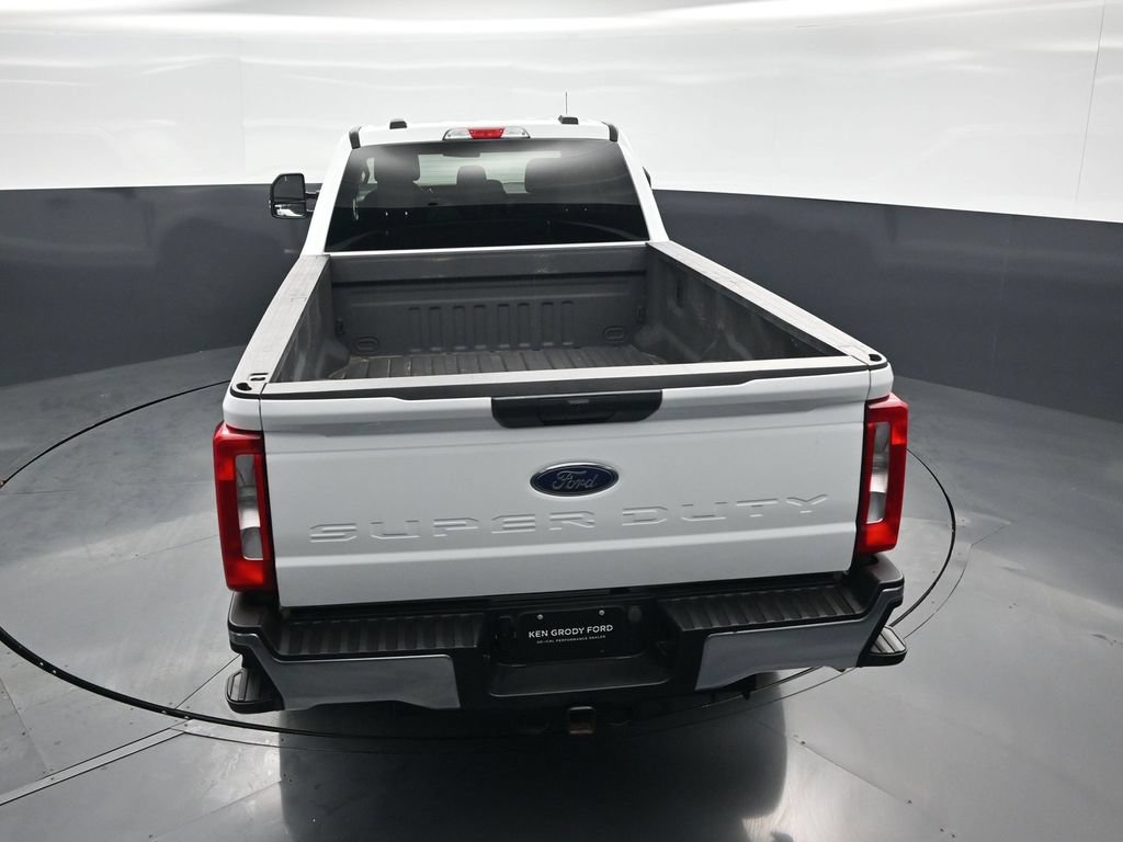 Certified 2025 Ford F350 XLT AWD/4WD image 37