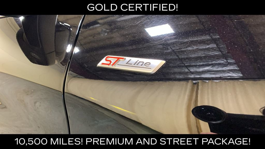 Certified 2025 Ford Explorer ST-Line w/ Premium Package AWD/4WD image 10