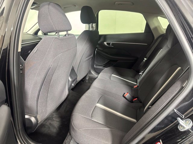 Used 2023 Hyundai Sonata SE w/ Preferred Accessory Package FWD image 10