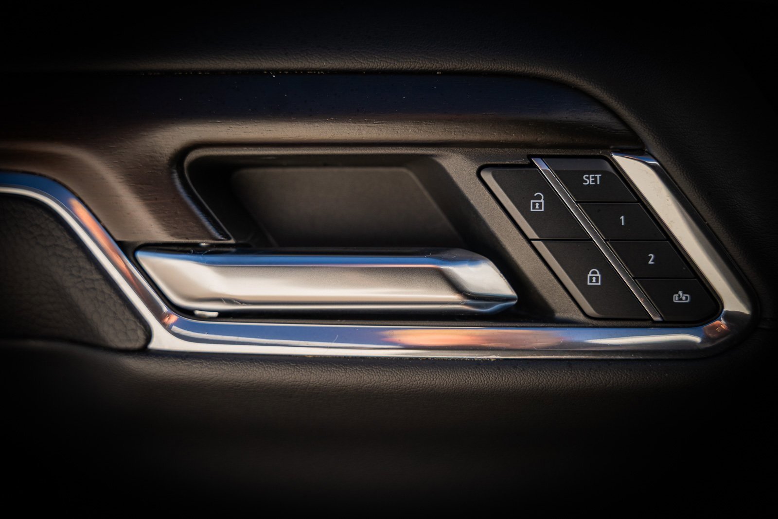 Used 2024 GMC Sierra 2500 Denali w/ Denali Reserve Package image 30