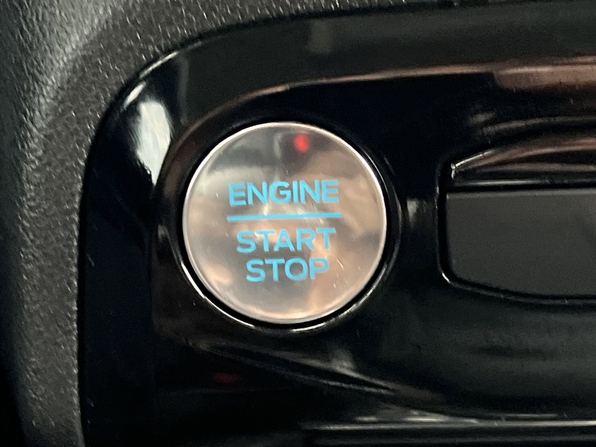 Certified 2023 Ford Escape Active w/ Tech Pack #2 image 8