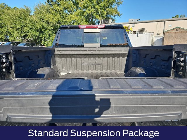 Used 2023 GMC Sierra 1500 SLT w/ SLT Premium Package AWD/4WD image 14