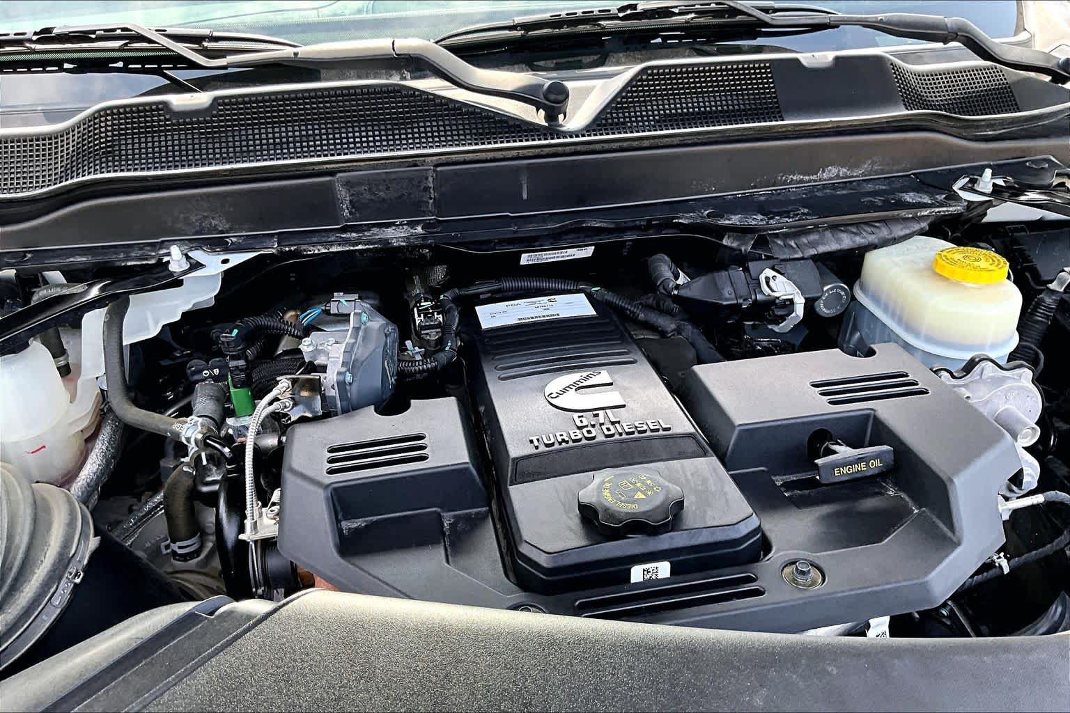 Used 2023 RAM 3500 Limited AWD/4WD image 33