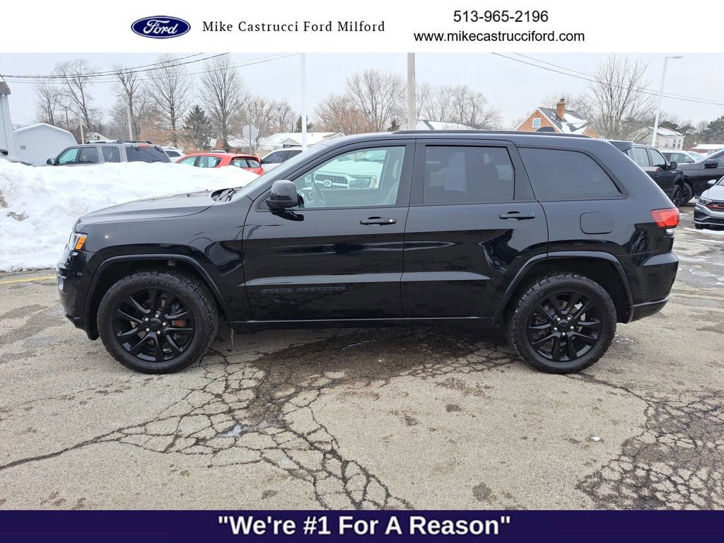Used 2019 Jeep Grand Cherokee Altitude image 6