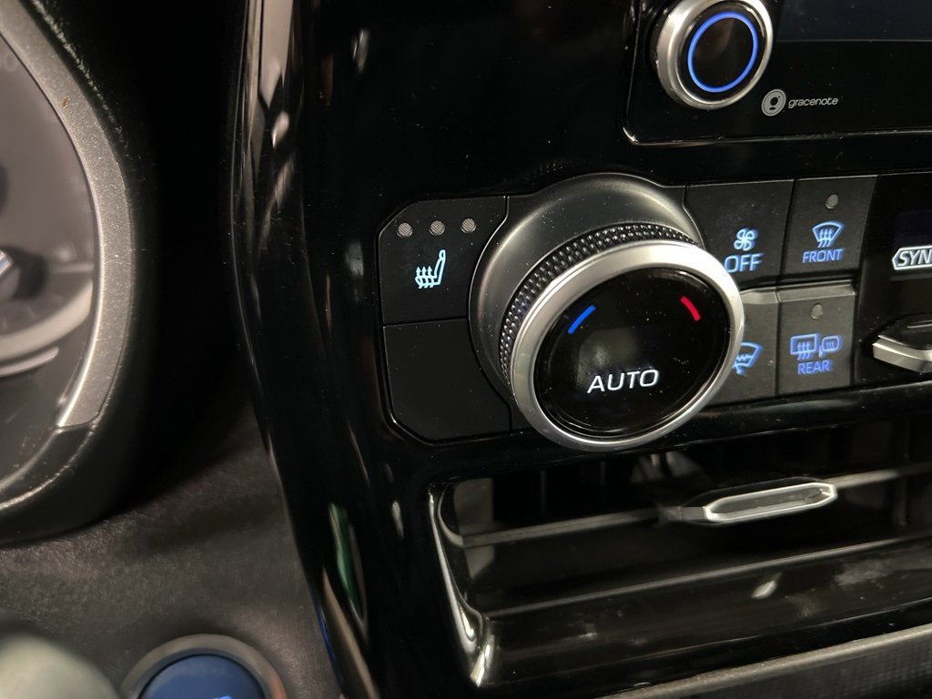 Used 2021 Toyota Highlander XLE image 13