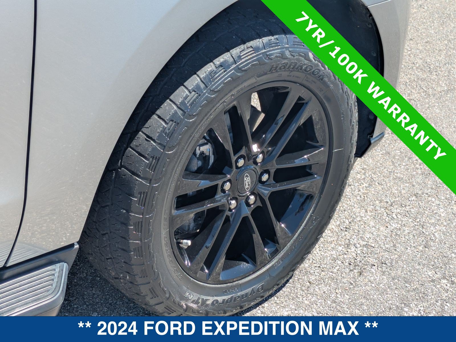 Certified 2024 Ford Expedition Max XLT RWD image 13
