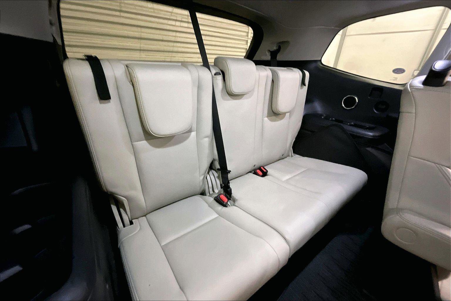 Used 2023 Subaru Ascent Limited w/ Technology Package image 27