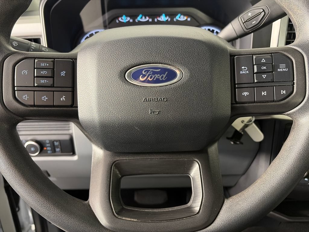 Certified 2025 Ford F250 XLT AWD/4WD image 16