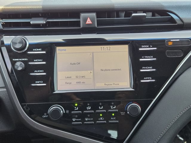 Used 2018 Toyota Camry LE FWD image 16