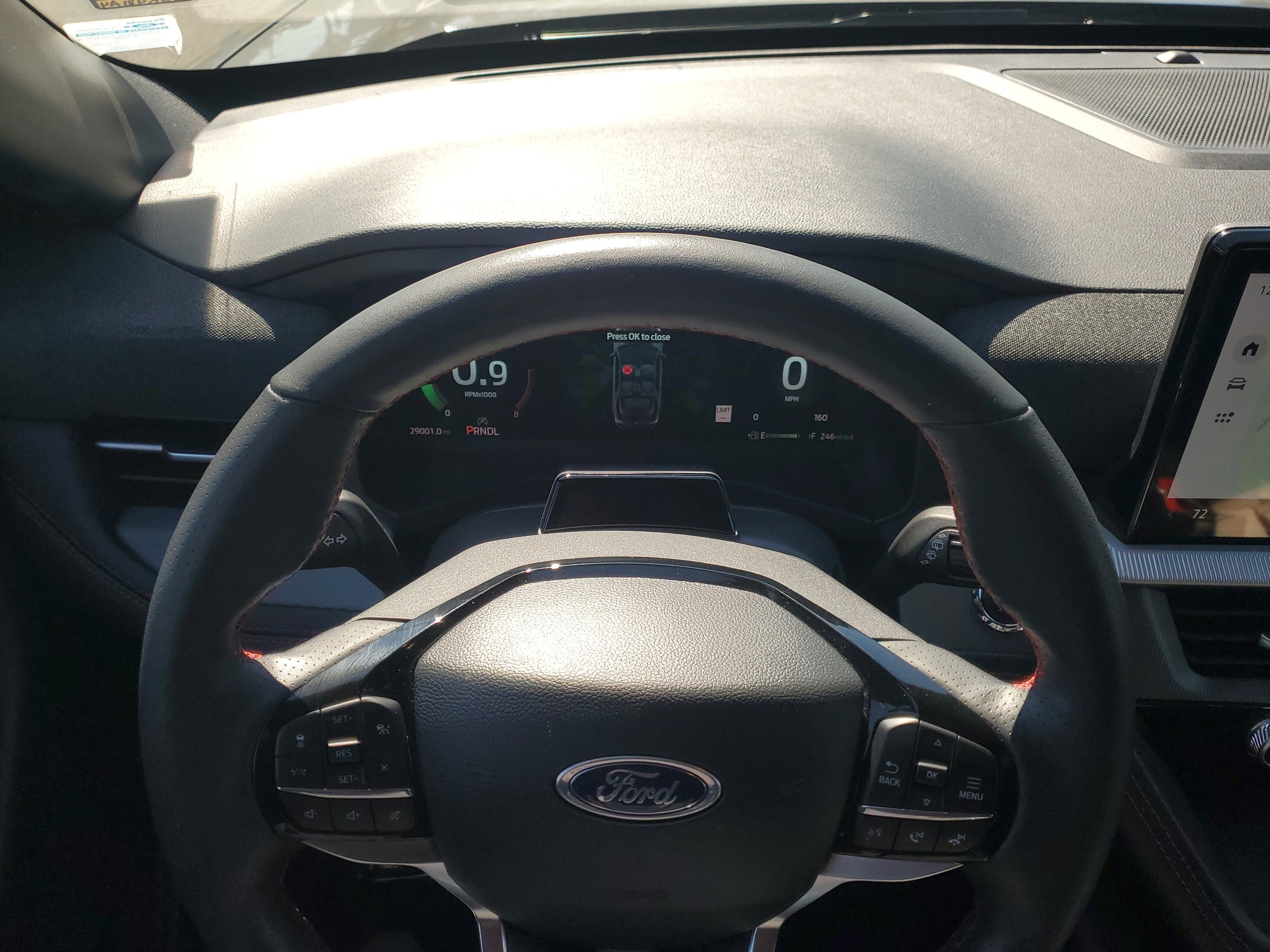 Certified 2025 Ford Explorer ST-Line image 24