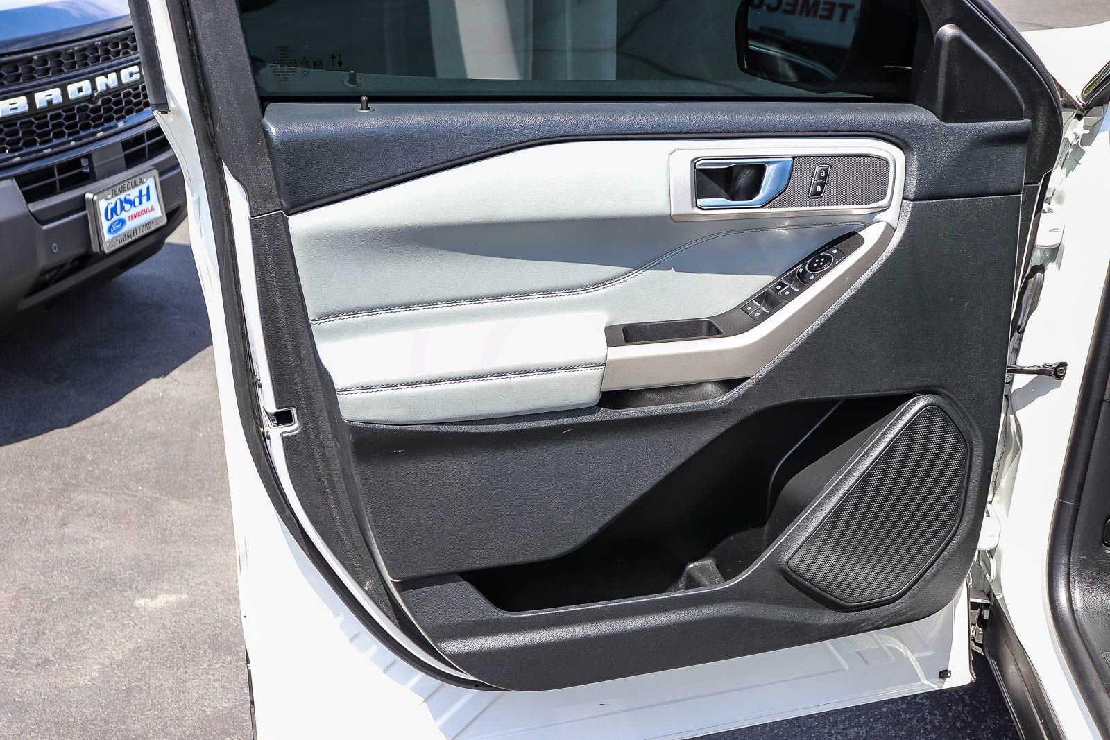 Certified 2023 Ford Explorer XLT w/ Equipment Group 202A image 19