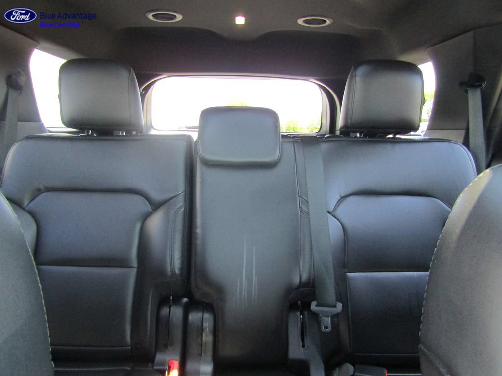 Certified 2019 Ford Explorer XLT w/ Equipment Group 202A AWD/4WD image 25