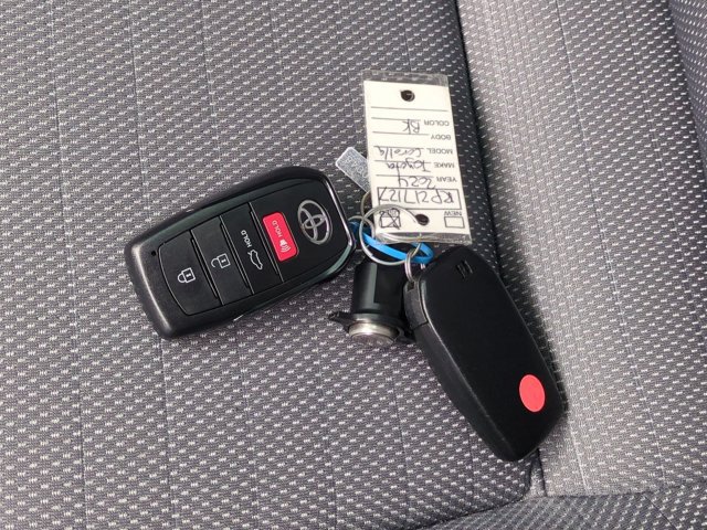 Used 2024 Toyota Corolla SE FWD image 21