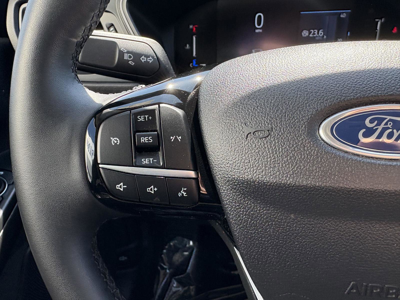 Certified 2024 Ford Escape Active image 10