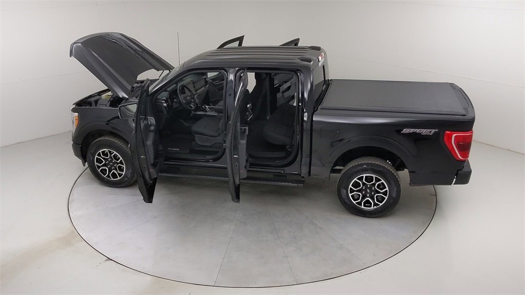 Certified 2022 Ford F150 XLT w/ Equipment Group 302A High image 54