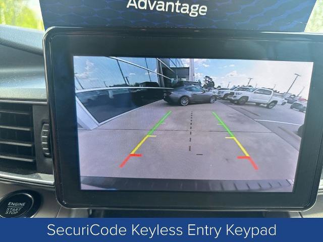 Certified 2022 Ford Explorer XLT w/ Equipment Group 202A image 18