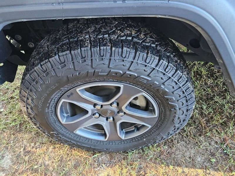 Used 2019 Jeep Wrangler Unlimited Sport S image 17