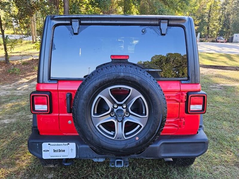 Used 2019 Jeep Wrangler Unlimited Sport S image 4