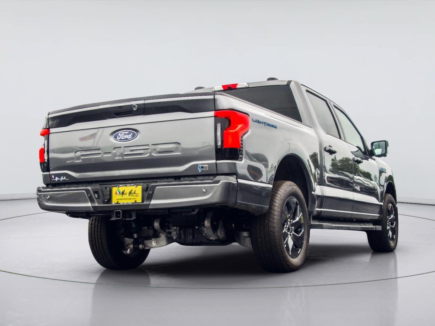 Certified 2025 Ford F150 Lightning Flash AWD/4WD image 4