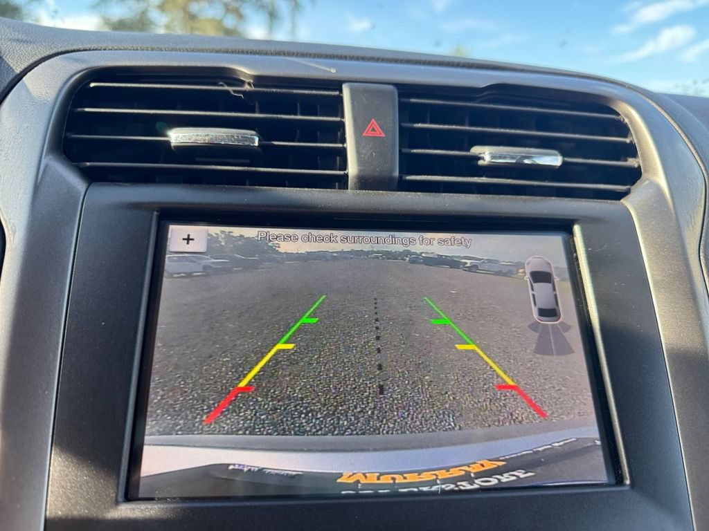 Certified 2019 Ford Fusion SE FWD image 32