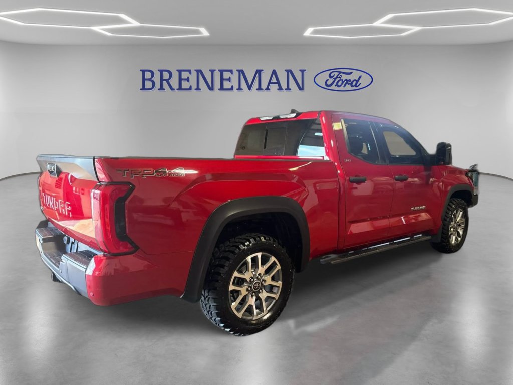 Used 2022 Toyota Tundra SR5 w/ SR5 Convenience Package AWD/4WD image 6