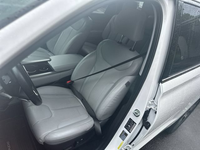 Used 2022 Hyundai Palisade SEL w/ 8P Bench Seat Package FWD image 12