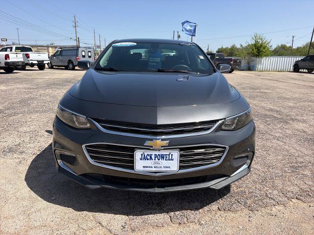 Used 2018 Chevrolet Malibu LT FWD image 2