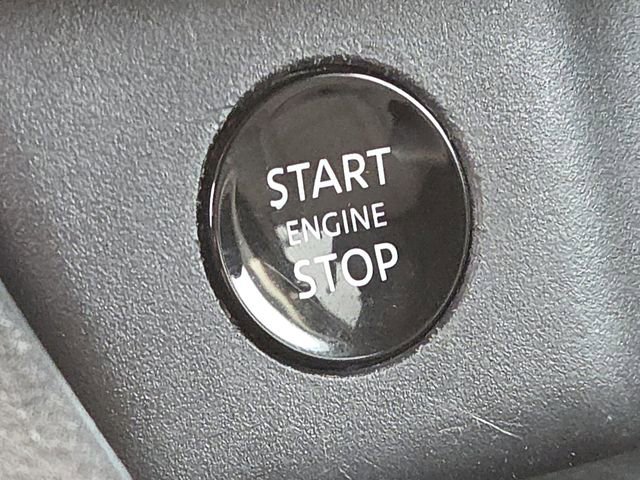 Used 2024 Nissan Rogue S AWD/4WD image 13
