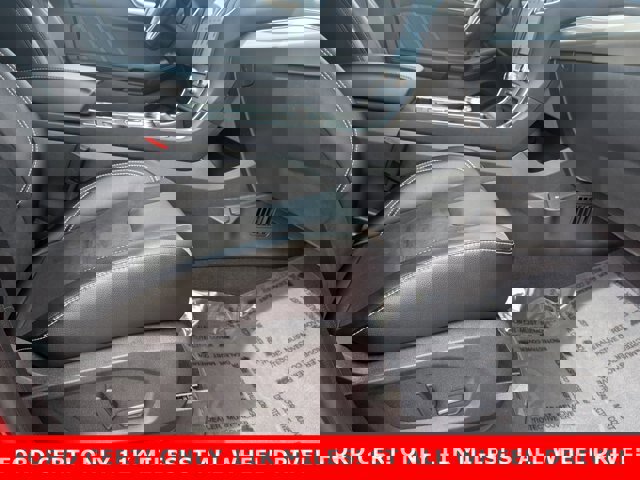 Certified 2024 Ford Edge ST image 27