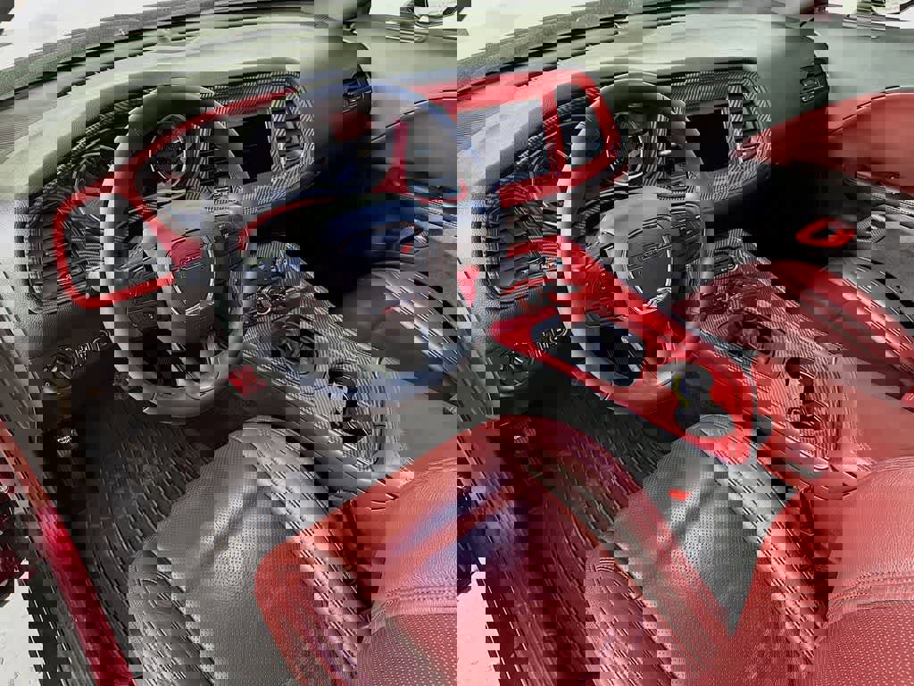 Used 2021 Dodge Challenger SXT image 9